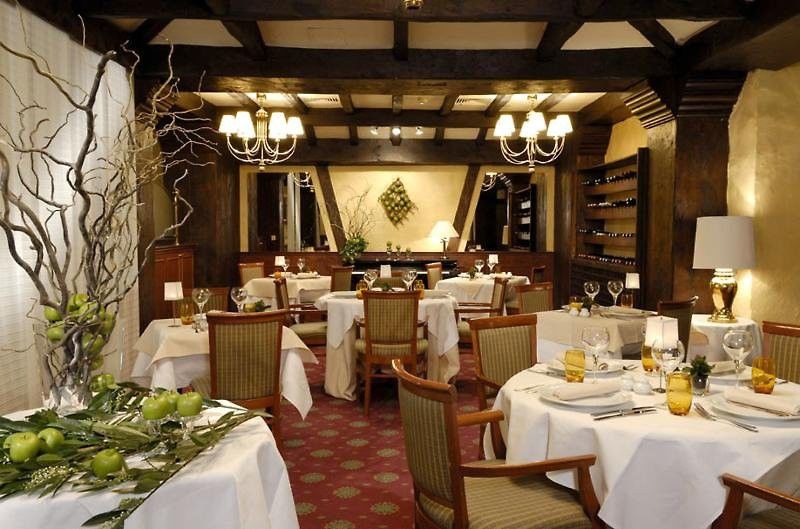 列日贝尔特酒店 餐厅 照片